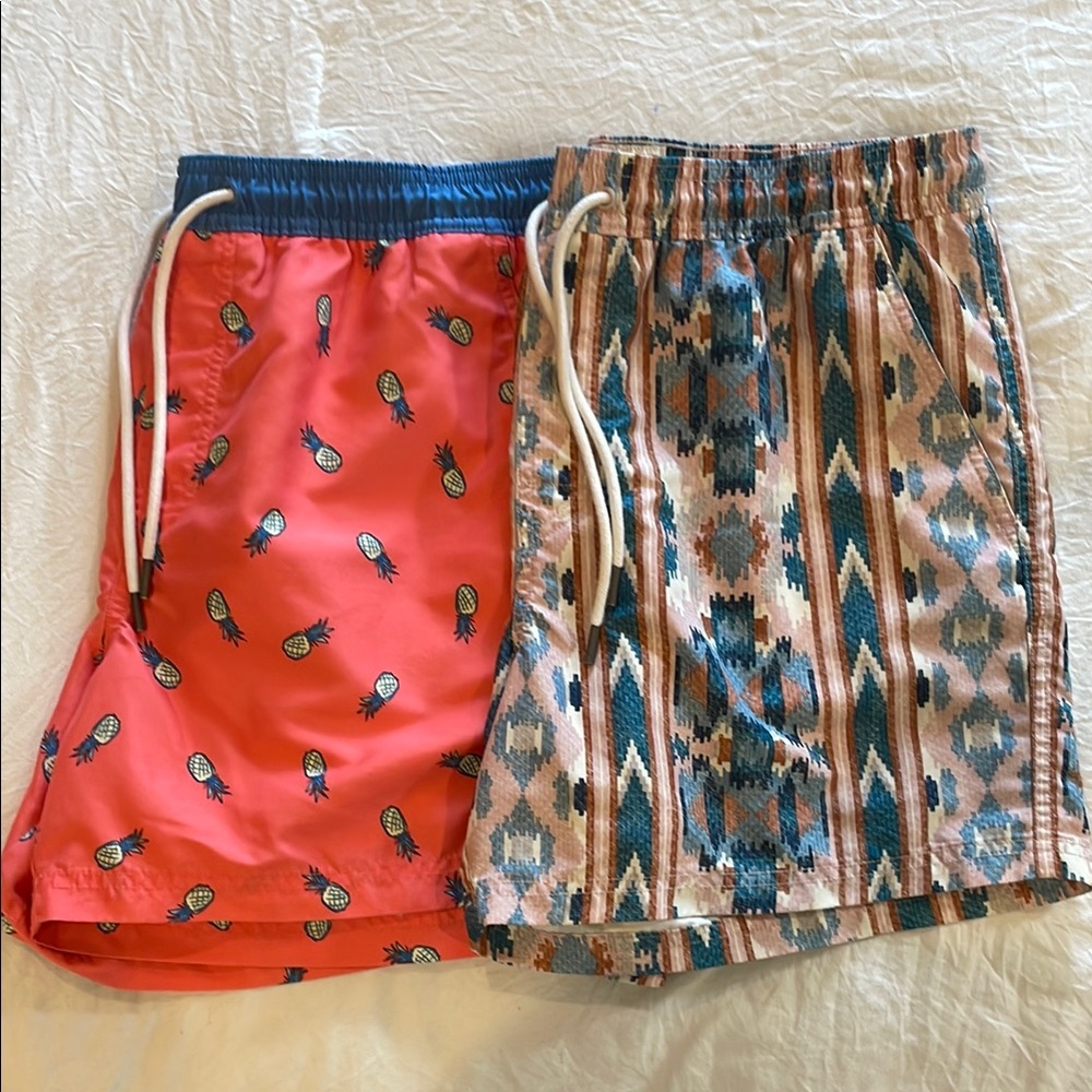 2x American Eagle Swimtrunks size Medium